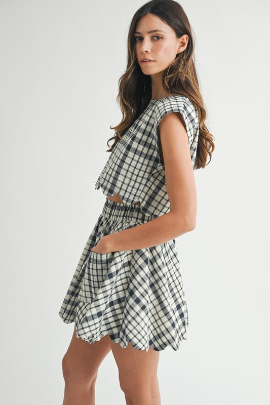 Bold Gingham Plaid Top