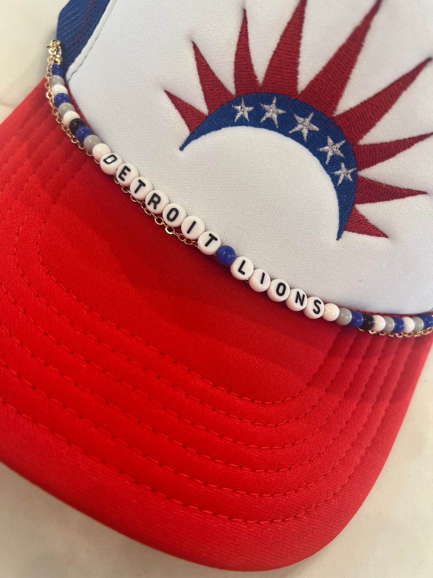 ‍Detroit Lions Trucker Hat Chain (100% off)